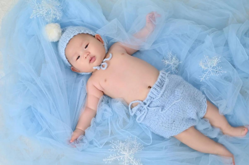 龙岩怀孕肚子起小疙瘩很痒